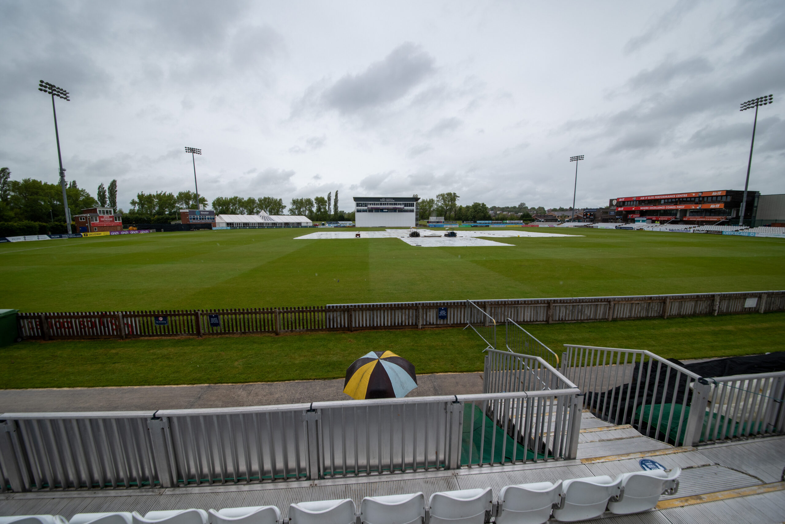 Rain washes out second day