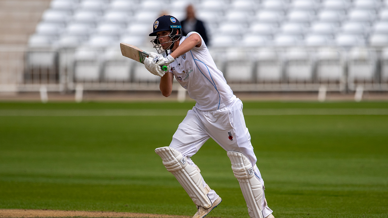 Derbyshire beaten at Trent Bridge
