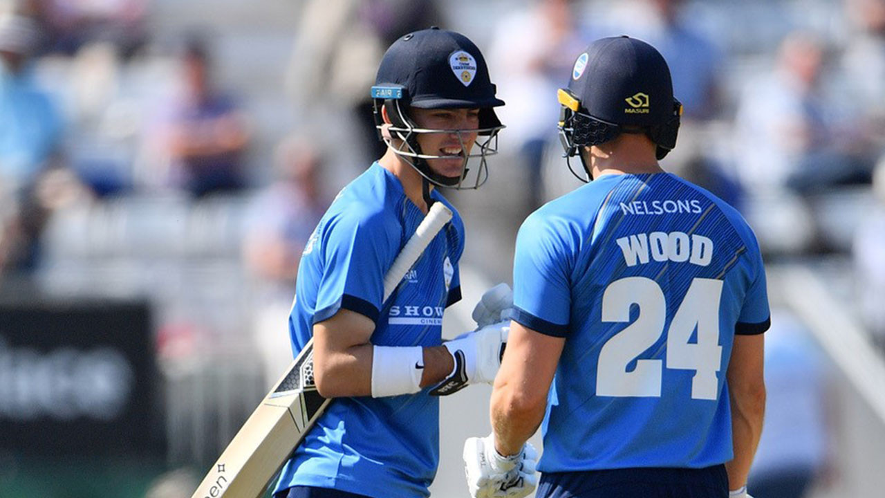 Smit hopes Wagstaff will benefit from first team experience