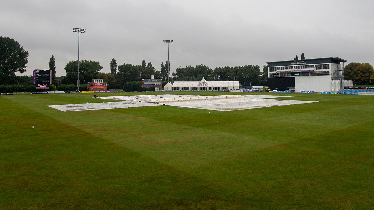 No play possible on Day Three