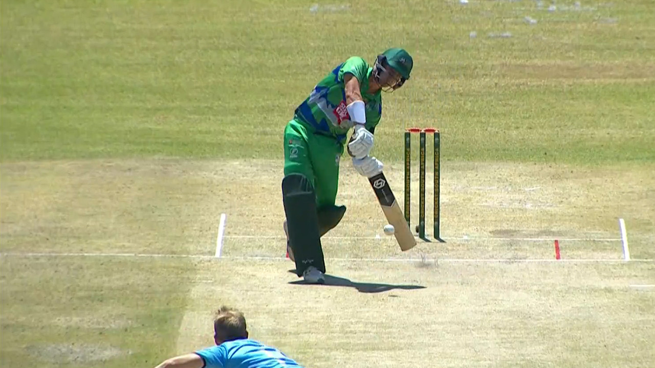 Derbyshire Abroad: du Plooy smashes 55 on debut