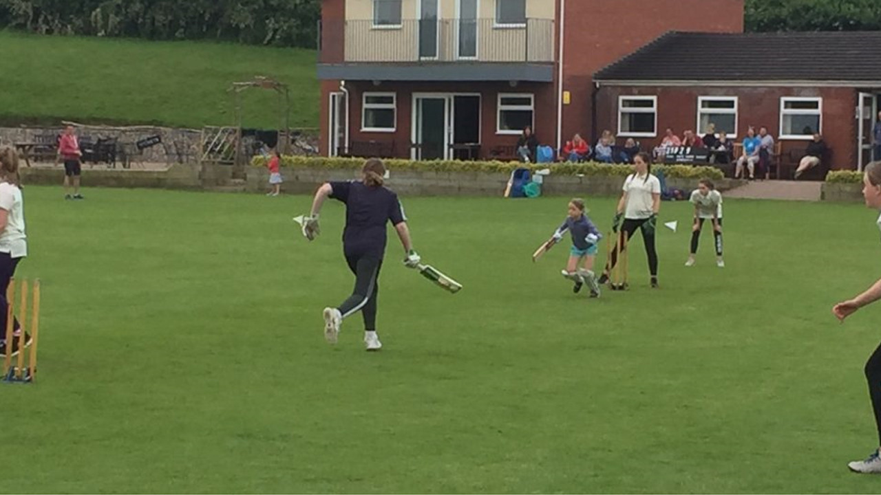 Derbyshire Cricket Foundation growing women&#8217;s game across the county