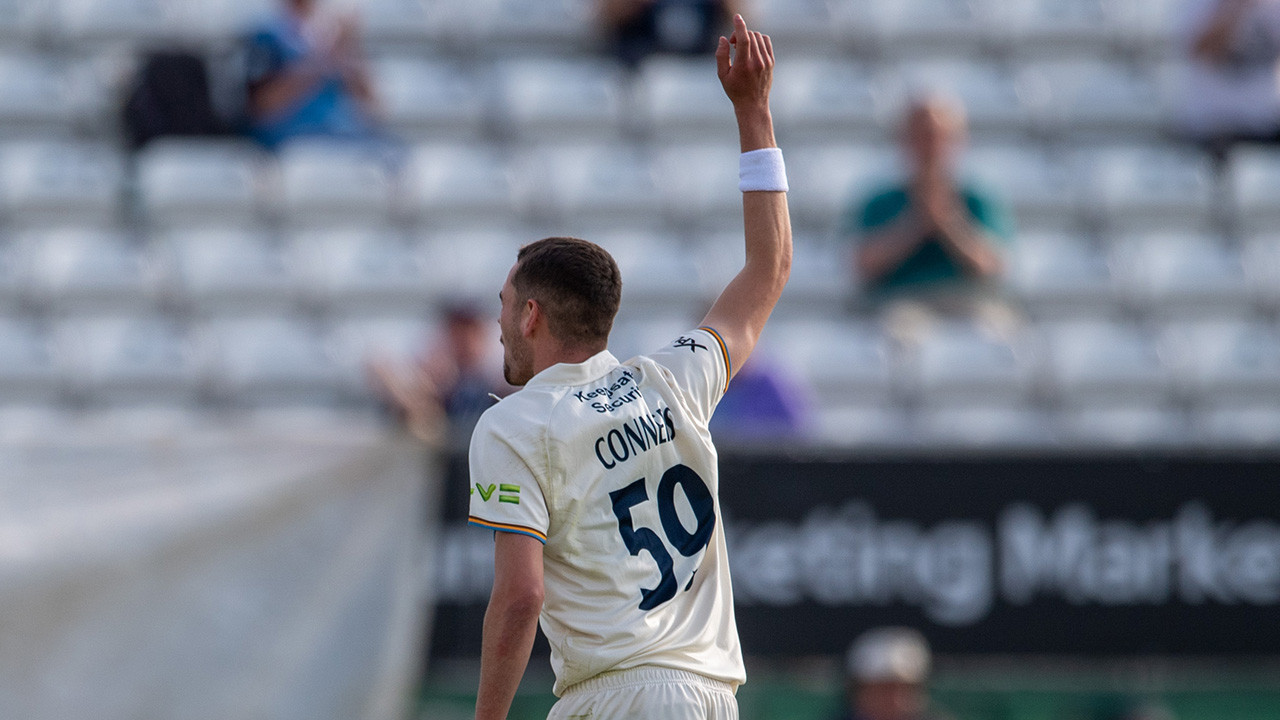 Highlights: Day Two vs Sussex