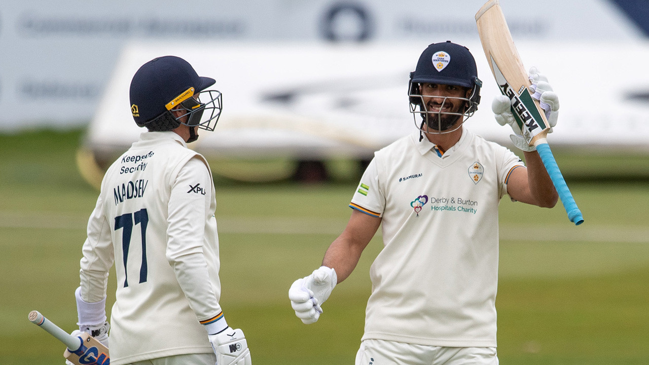Masood hits 200 on positive day for Derbyshire