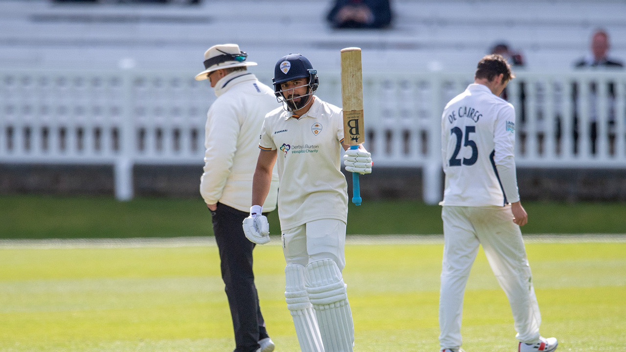 Dal signs two-year extension