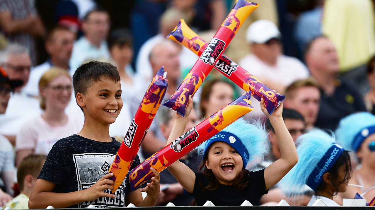 Local schools get free entry to Worcestershire fixture