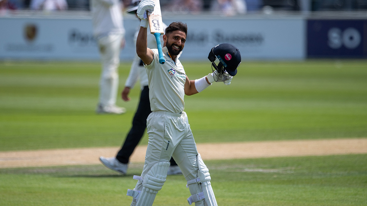 Dal century highlights positive second day for Derbyshire