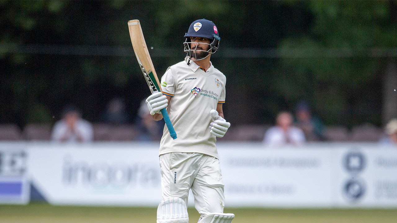 Highlights: Day Three vs Middlesex