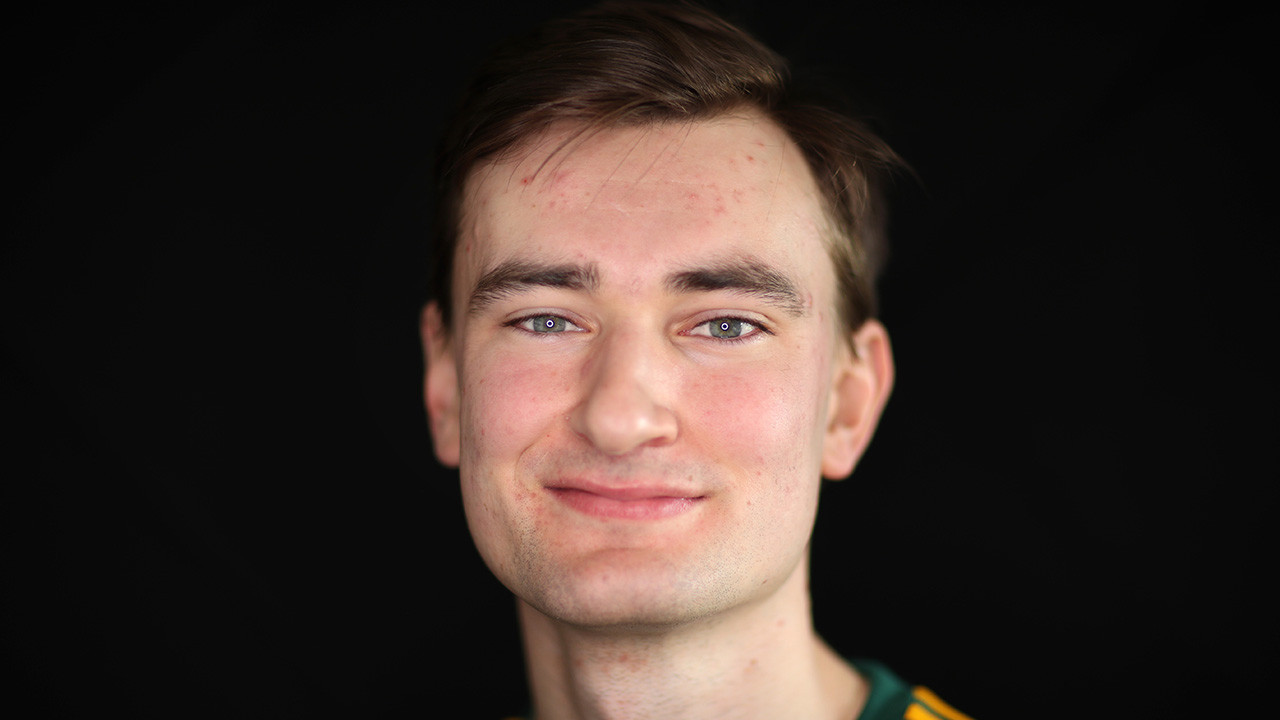 Derbyshire sign Pettman on loan