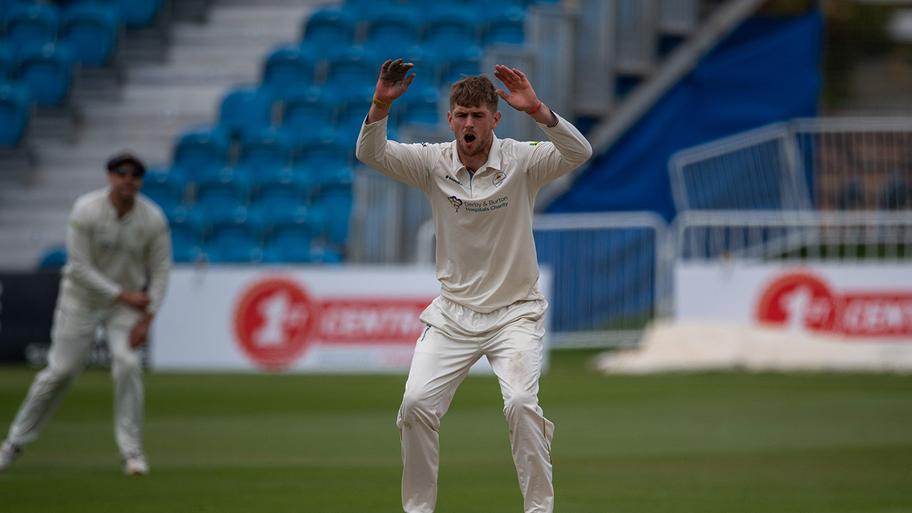 Derbyshire beaten by Sussex on Day Four