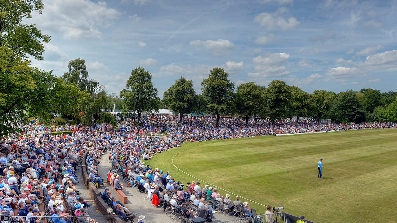 Yorkshire at Chesterfield: Register for Coach Transport