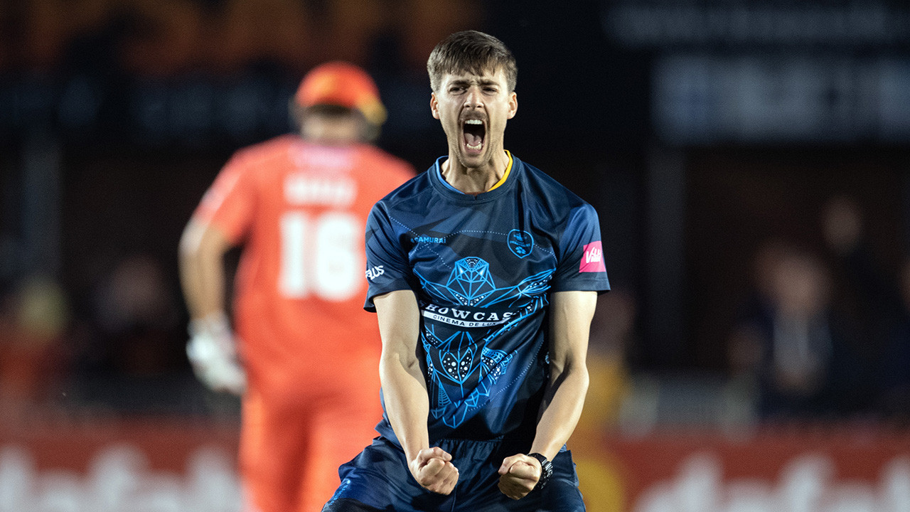 Scrimshaw called up to England Lions squad