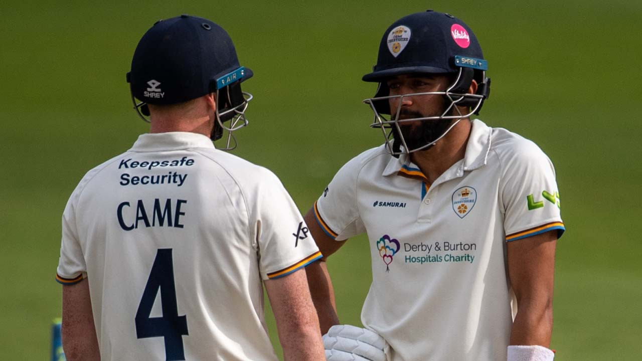 Dal, Came battle hard for Derbyshire on Day Three