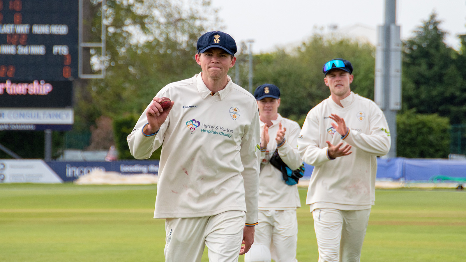 Brookes takes six wickets on debut as Derbyshire take control