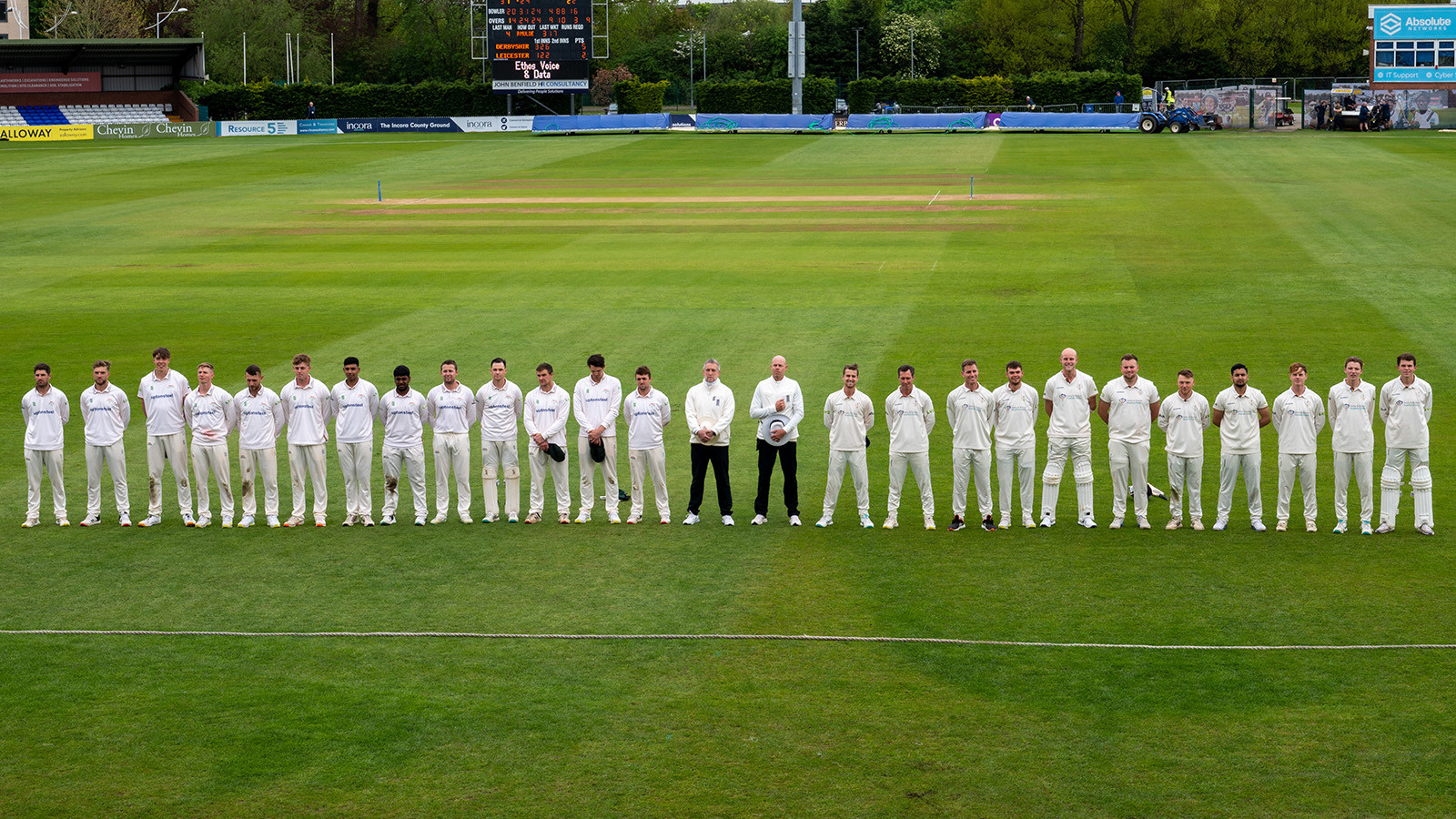 Derbyshire declare before rain arrives