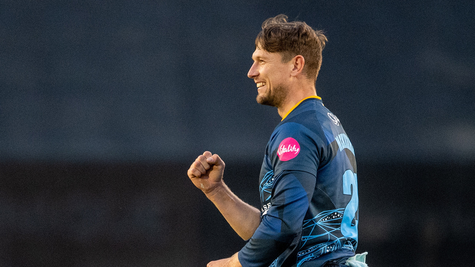 Highlights: Derbyshire Falcons vs Leicestershire Foxes