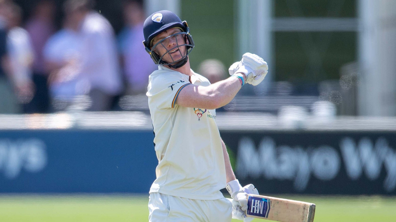 Guest wants to build red ball momentum