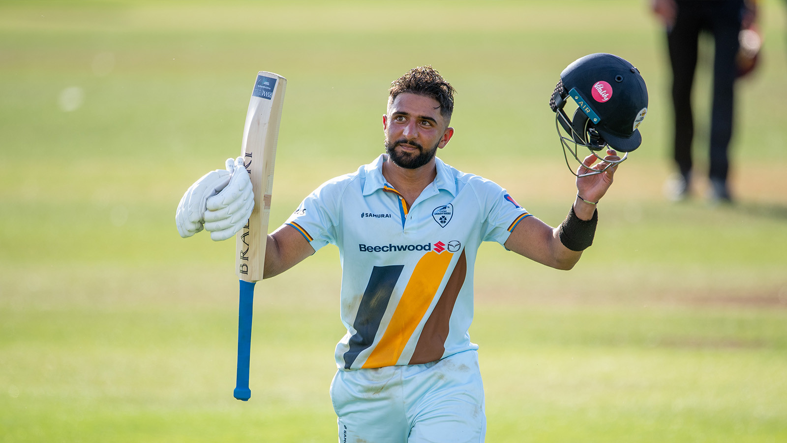 Derbyshire end competition with defeat