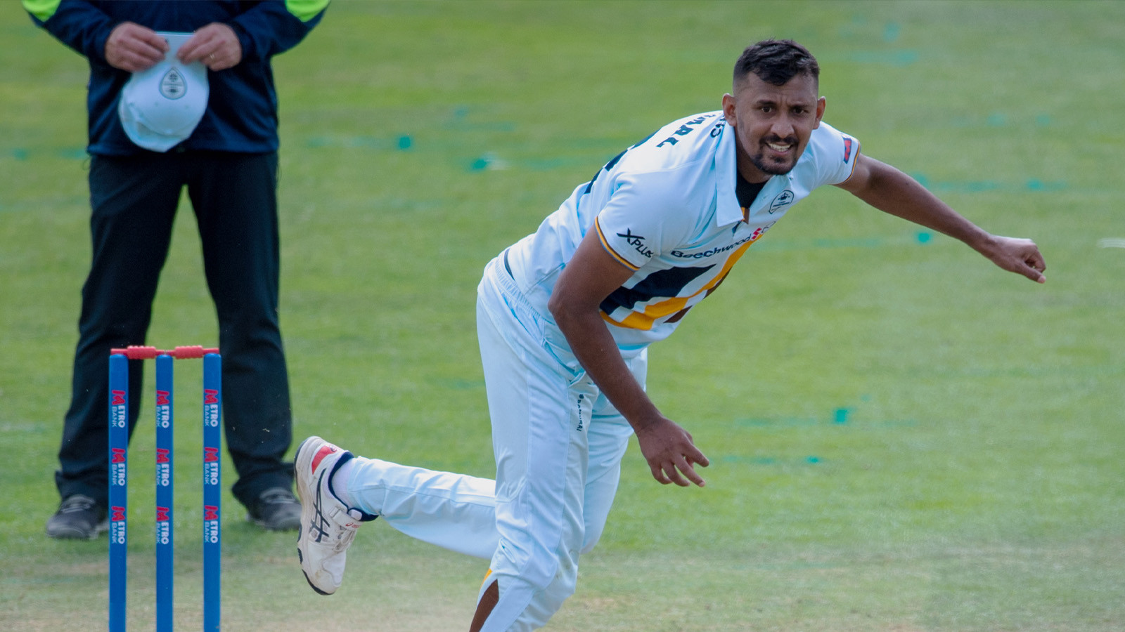 Highlights: Derbyshire defeat Sussex Sharks