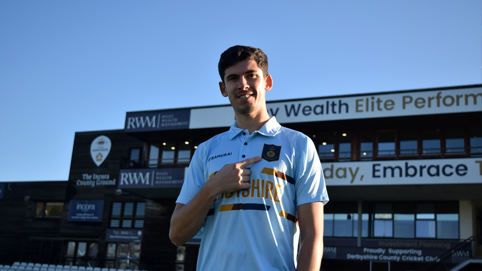 Order from the Club shop in time for Christmas!