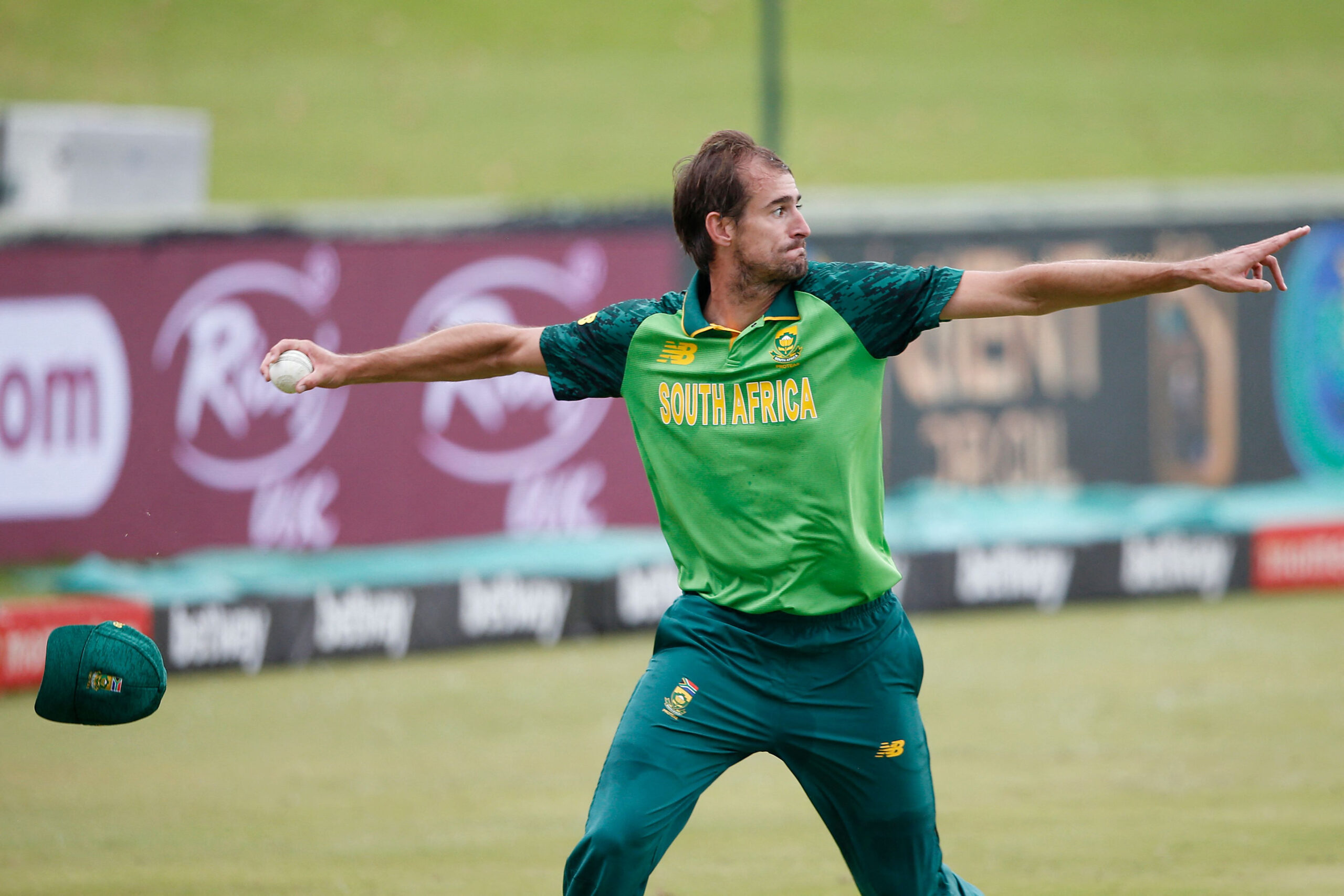 Derbyshire sign Dupavillon