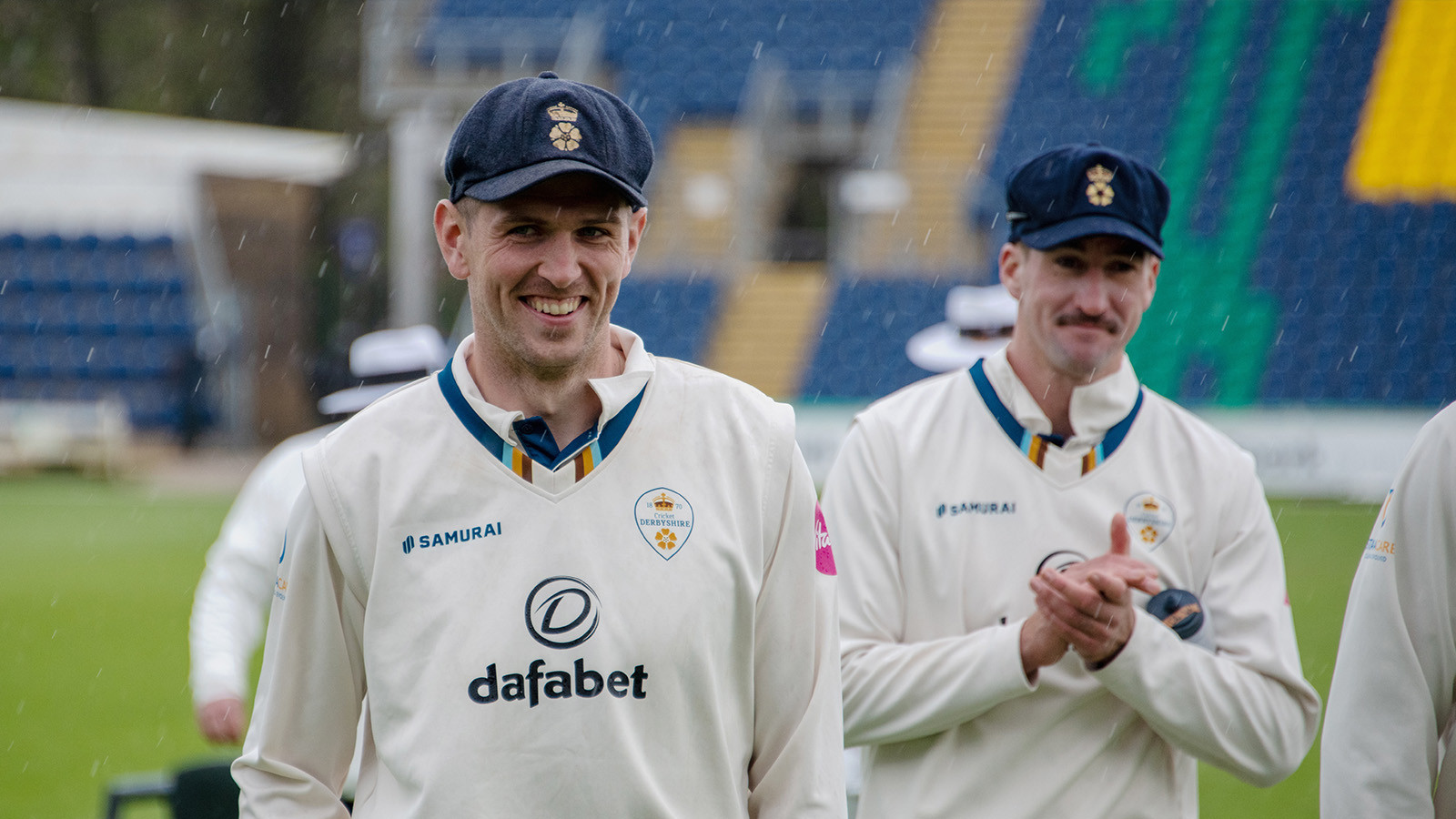 Thomson takes five on difficult Day Three