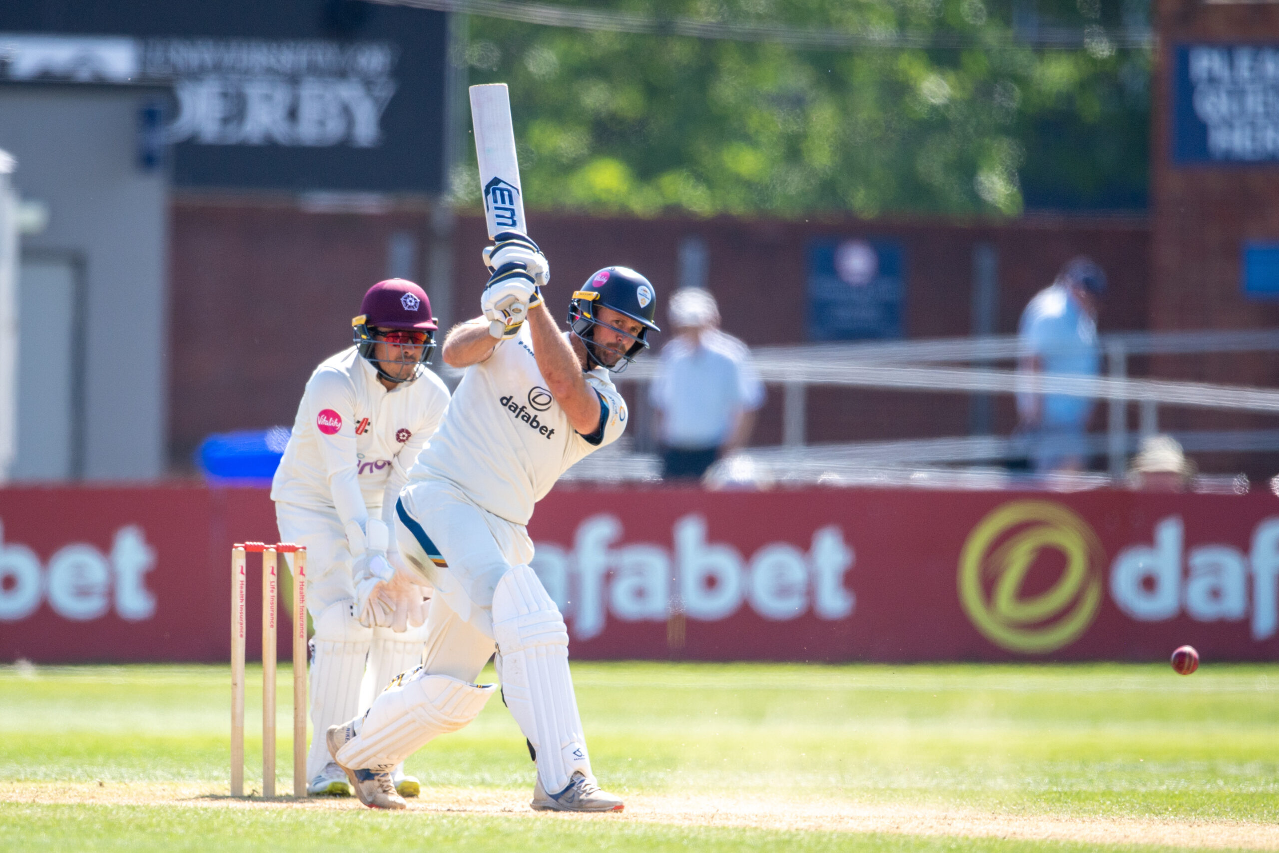 All results remain possible heading into final day