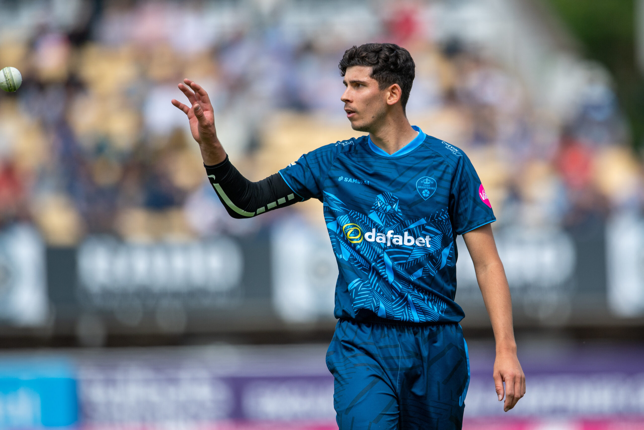 Sportsrooms sponsor Match Ball for Bears fixture