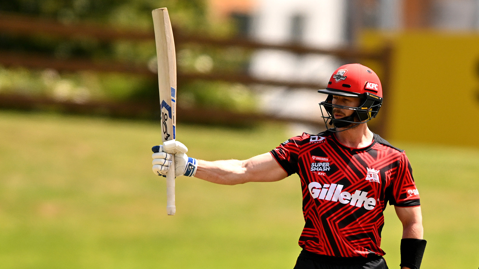 Falcons sign Fletcher for Vitality Blast