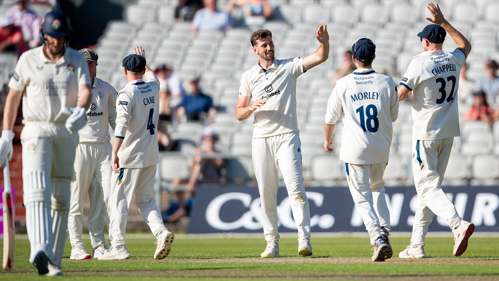 REPORT | Aitchison leads the way on return to side