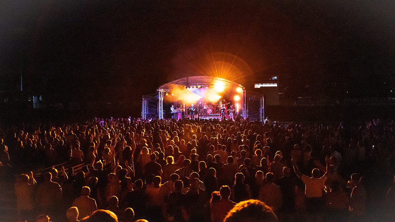 Customer Guide: Oasis &#038; More and The Taylor Swift Experience